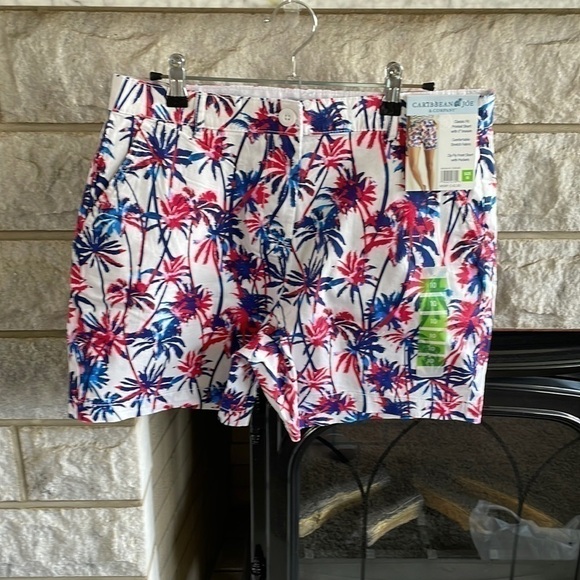 Caribbean Joe Palm Tree Print Shorts Size 10 - Picture 1 of 7